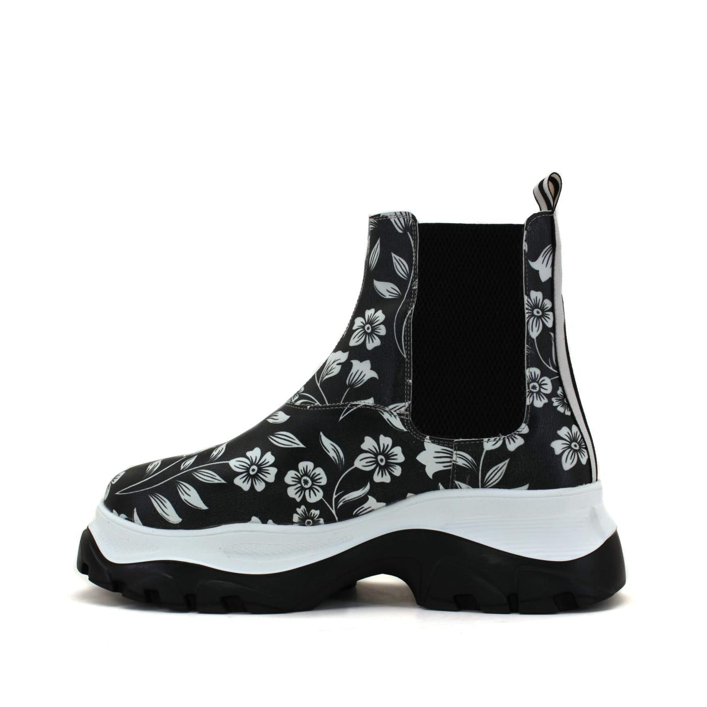 Sneaker Boots Outlet - No Exchange or Return  40 EU - 9.5 US
