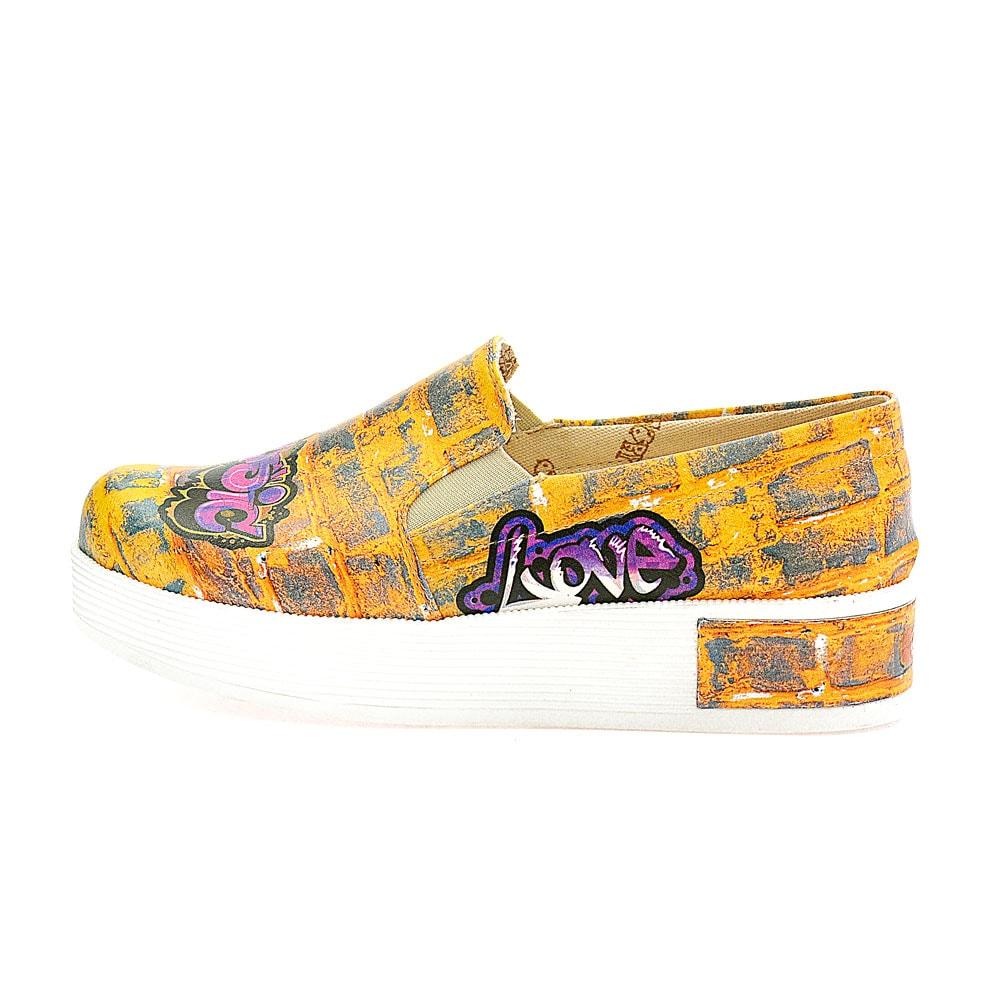 Sneaker Shoes Outlet - No Exchange or Return  35 EU - 5 US